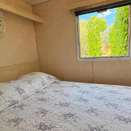 Camping Mobilhome Terrain Privé Cuisine D été Sud Corse